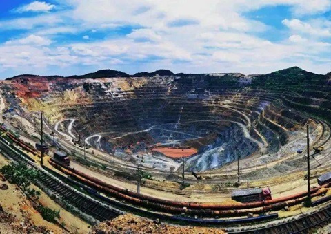 竞价341次，辽宁一磷铁矿出让额超1.4亿